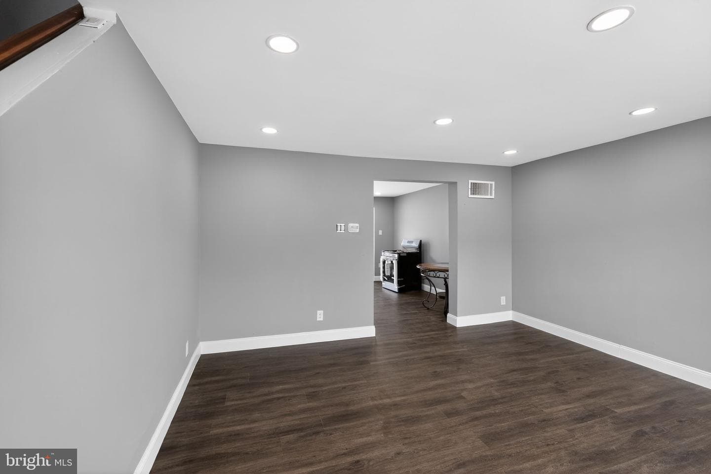 1315 Hale Street photo 6