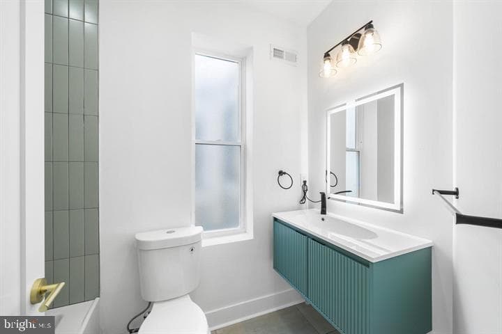 2243 Dickinson Street photo 25