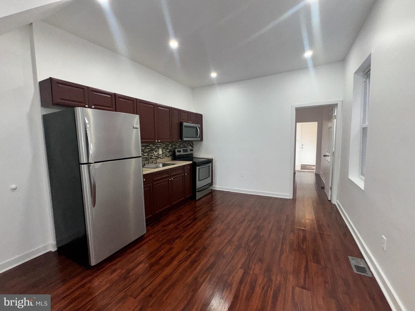 126 N Paxon Street photo 12