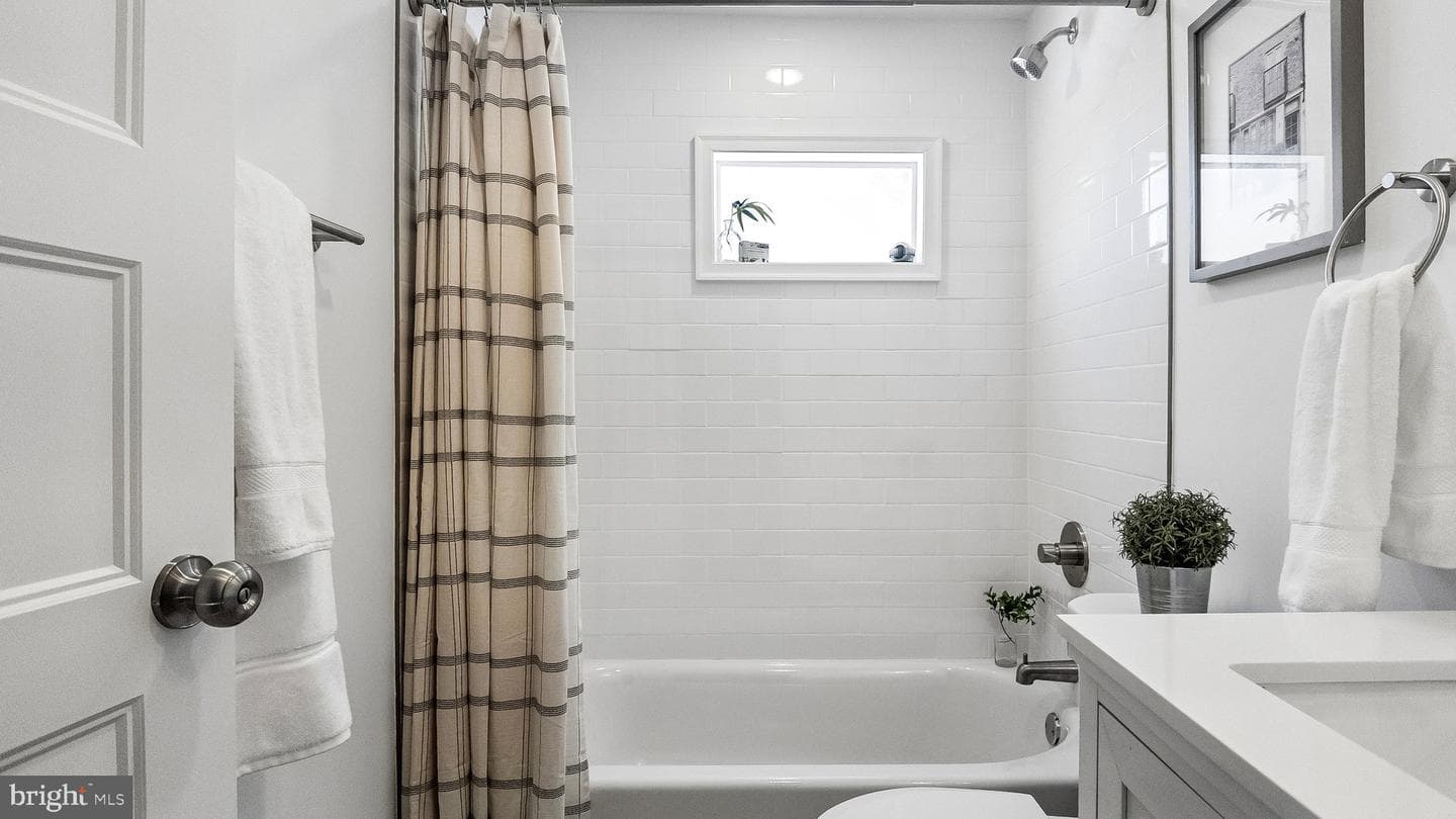6966 Fowler Street photo 23