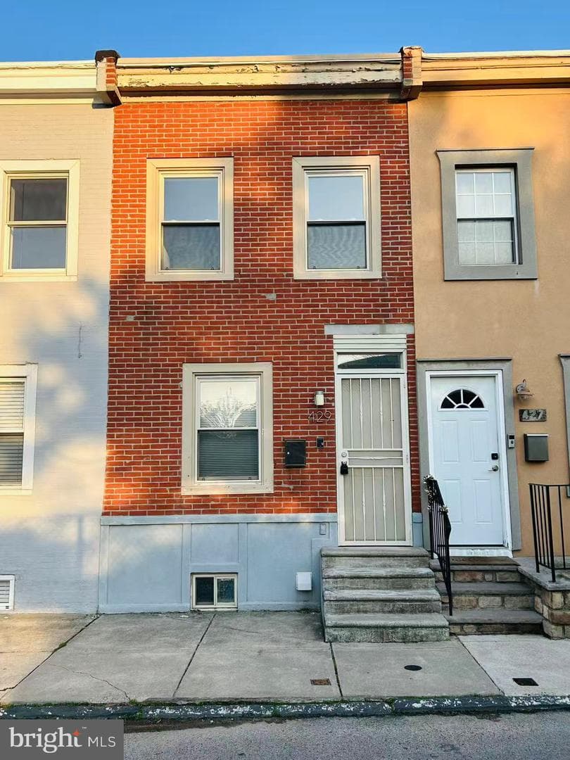 429 N Union Street photo 2