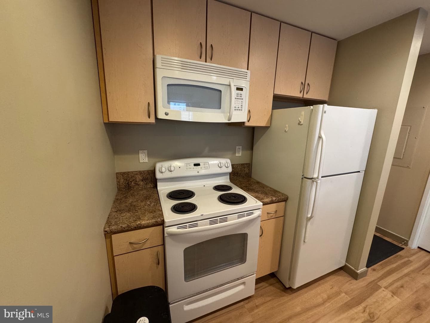 815 Arch Street #208 photo 9
