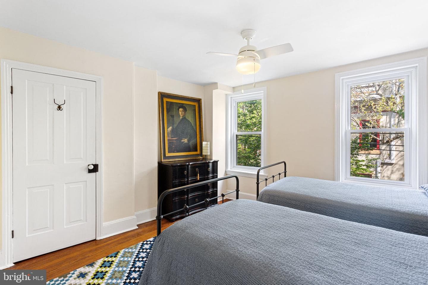 2456 Meredith Street photo 17