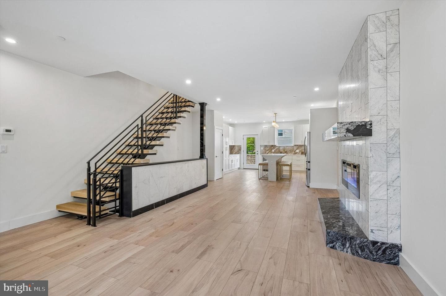 6995-8 Pechin Street photo 6