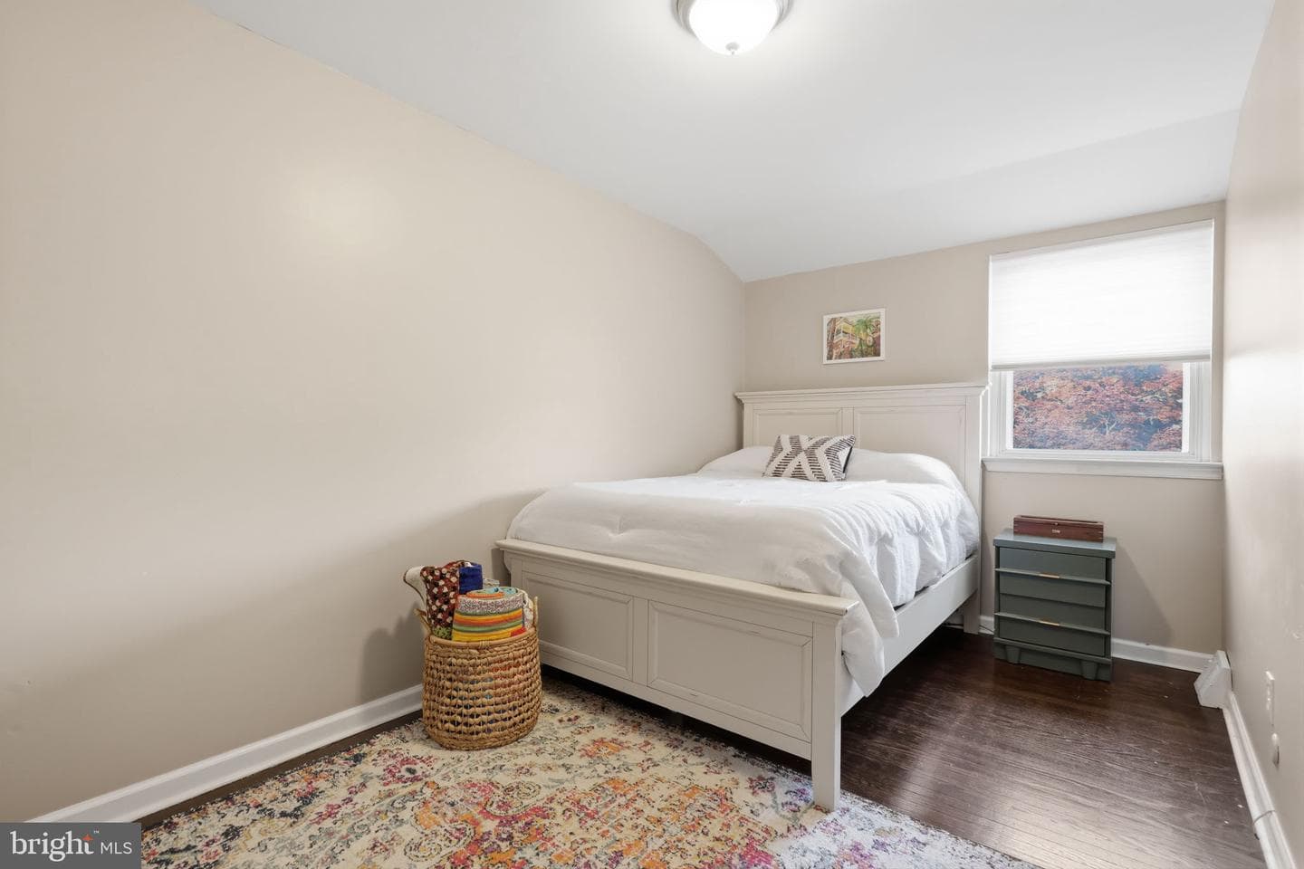5430 Vicaris Street photo 19