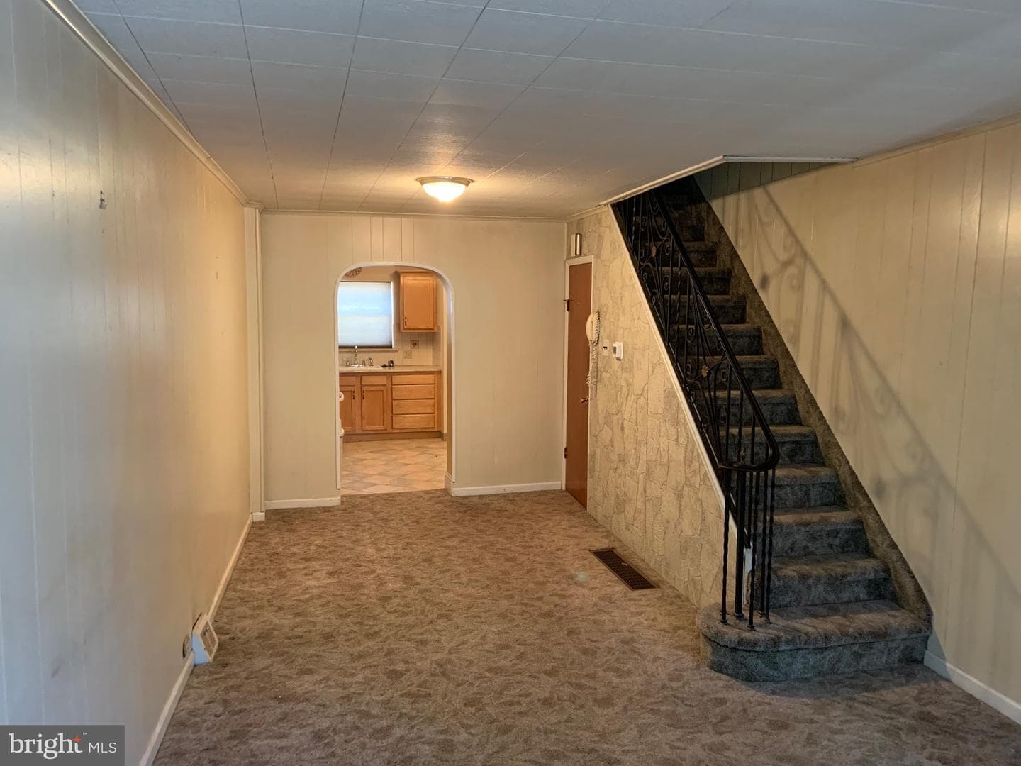 1132 S Clifton Street photo 6