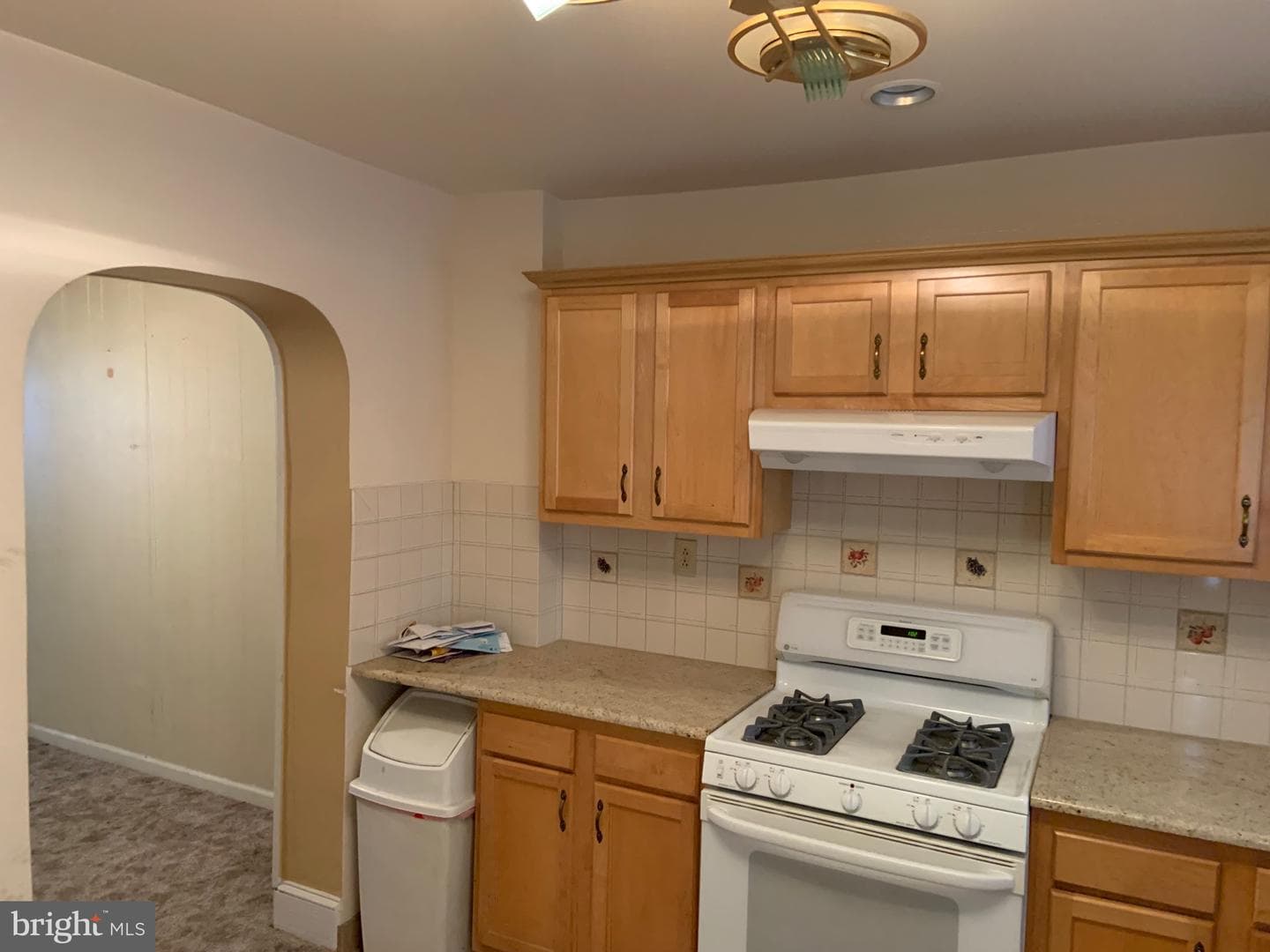 1132 S Clifton Street photo 8