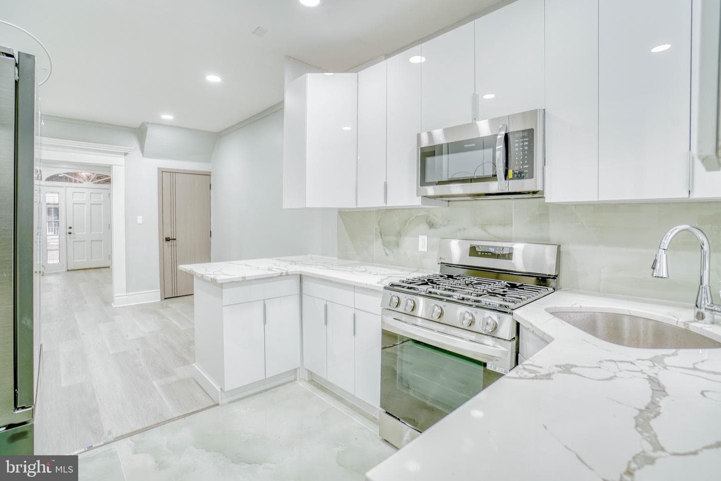 880 Granite Street photo 11