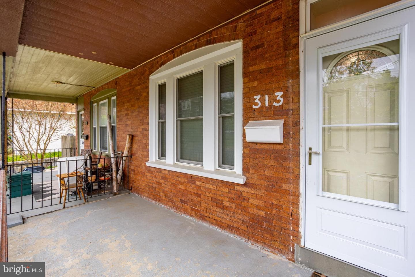 313 Gates Street photo 4