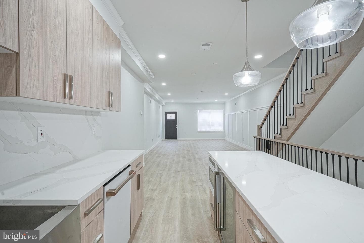 1143 Tasker Street photo 12