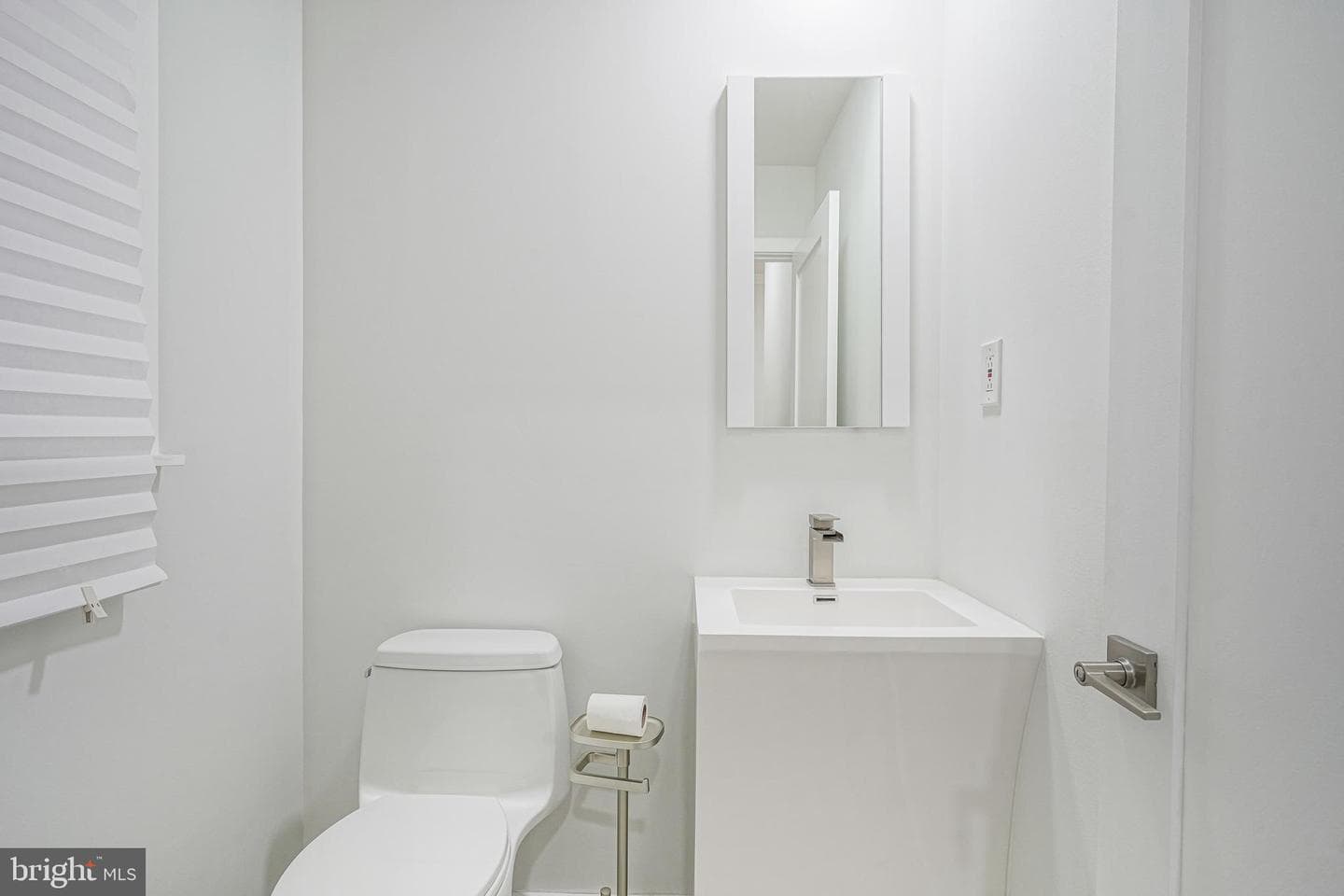 1143 Tasker Street photo 14