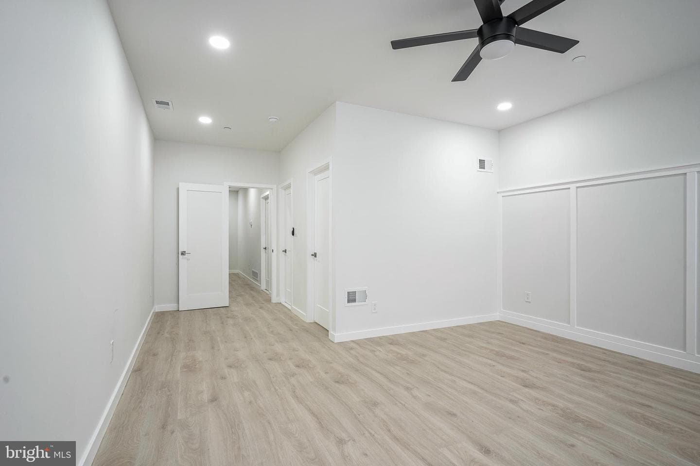 1143 Tasker Street photo 25