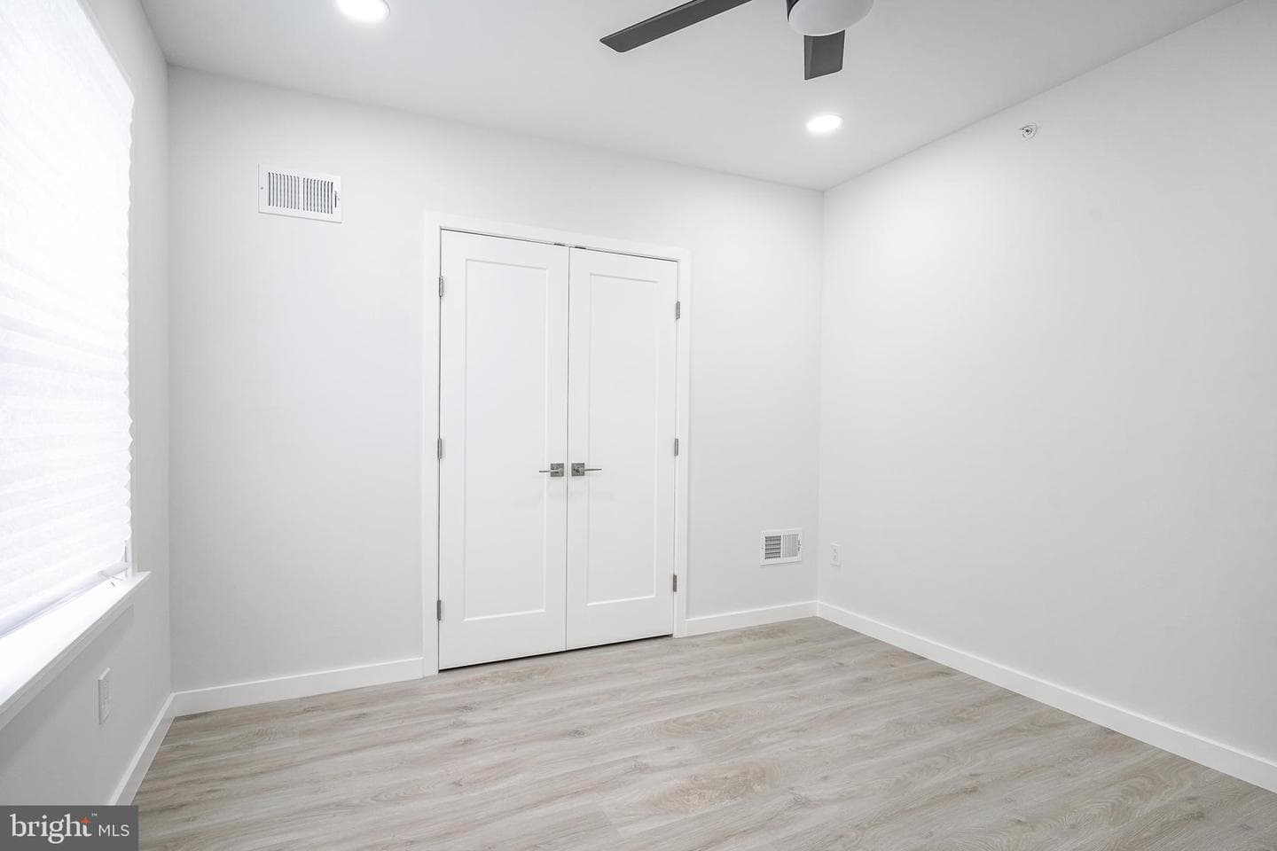 1143 Tasker Street photo 31