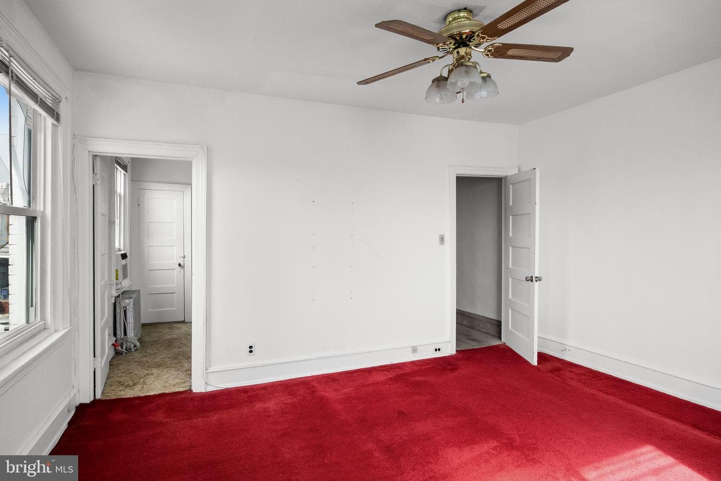 3641 N 11th Street photo 14