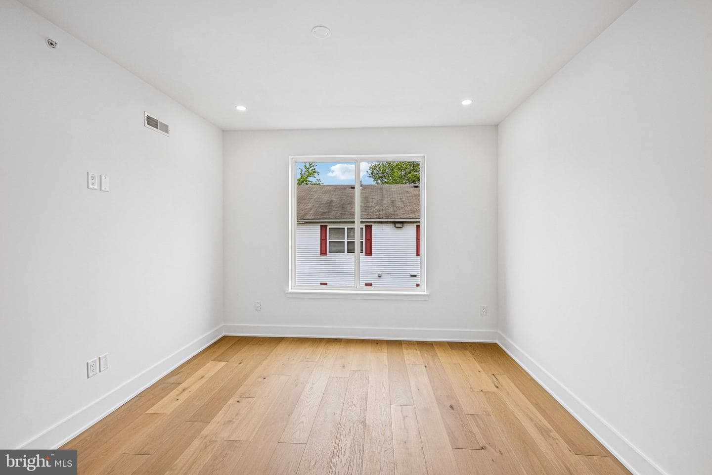 1311 S 32nd Street photo 14