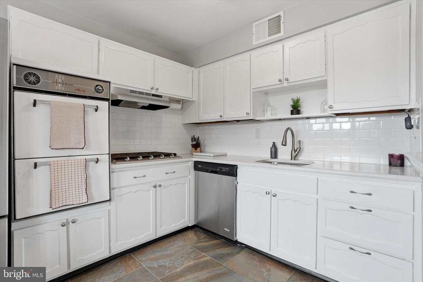 10915 Heflin Road photo 8