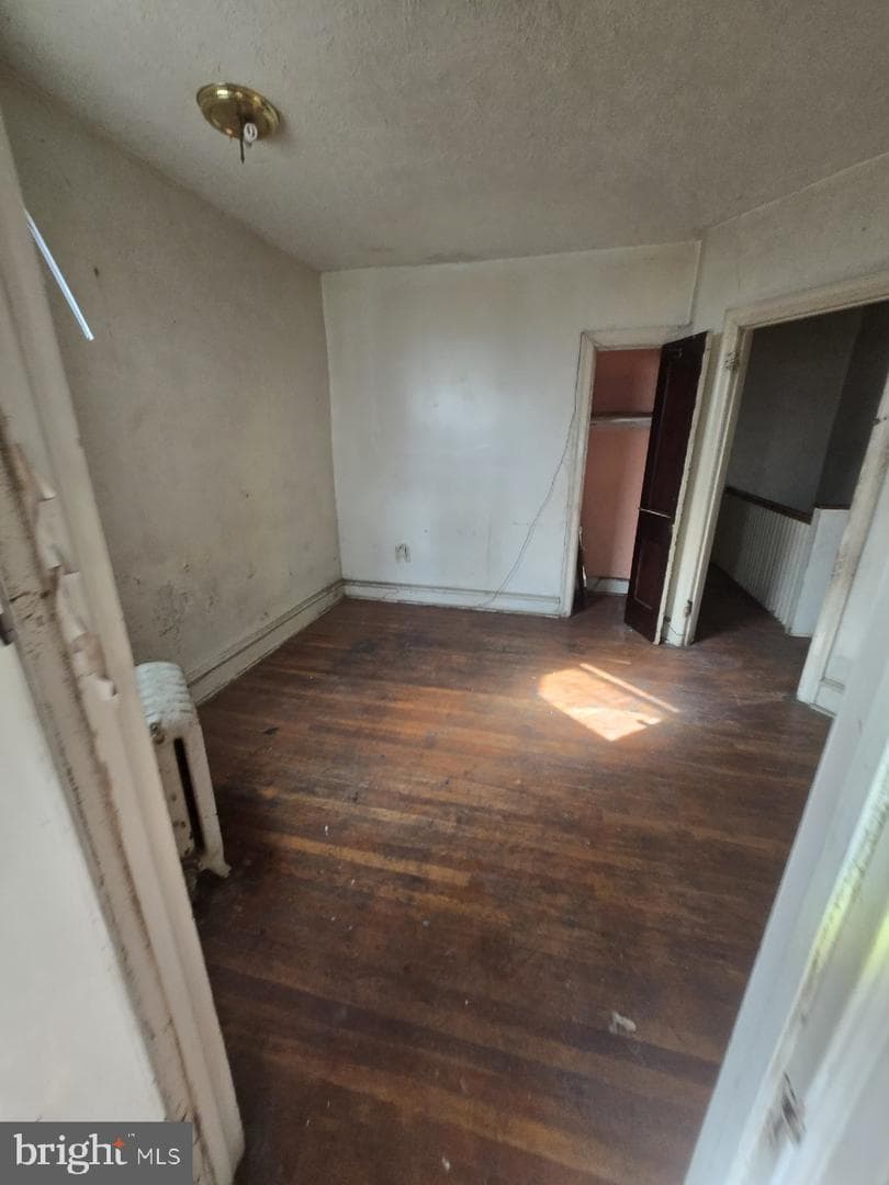 1026 W Olney Avenue photo 11