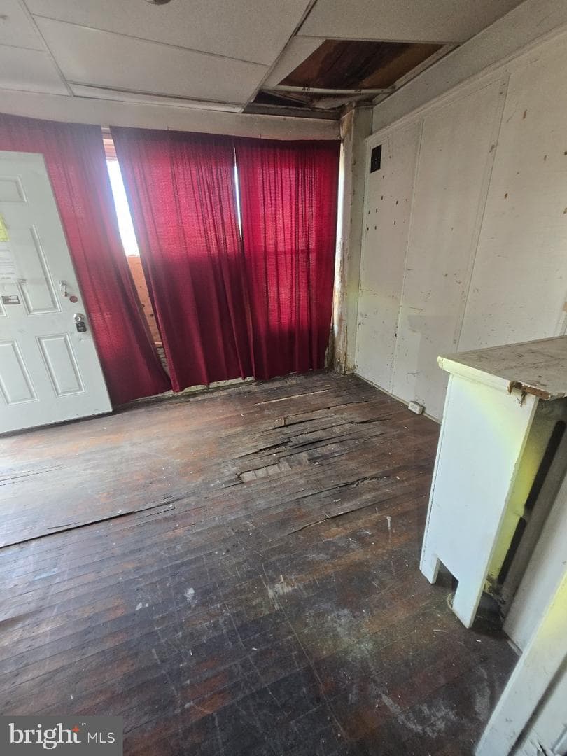1026 W Olney Avenue photo 6