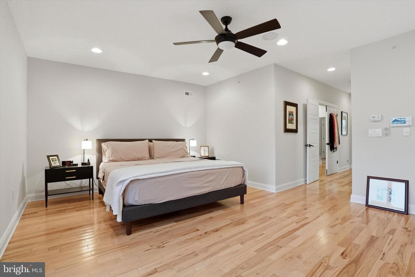 159 Green Lane photo 24