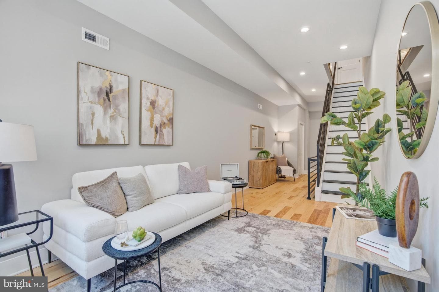 298 Delmar Street #b photo 5
