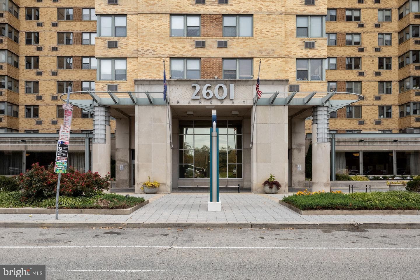 2601 Pennsylvania Avenue #616 photo 2