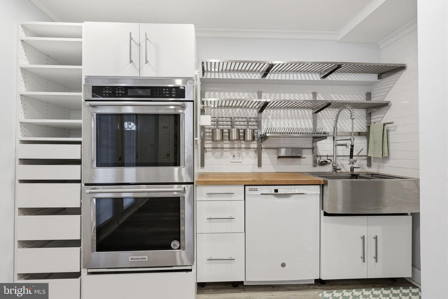 15018 Theresa Drive photo 34
