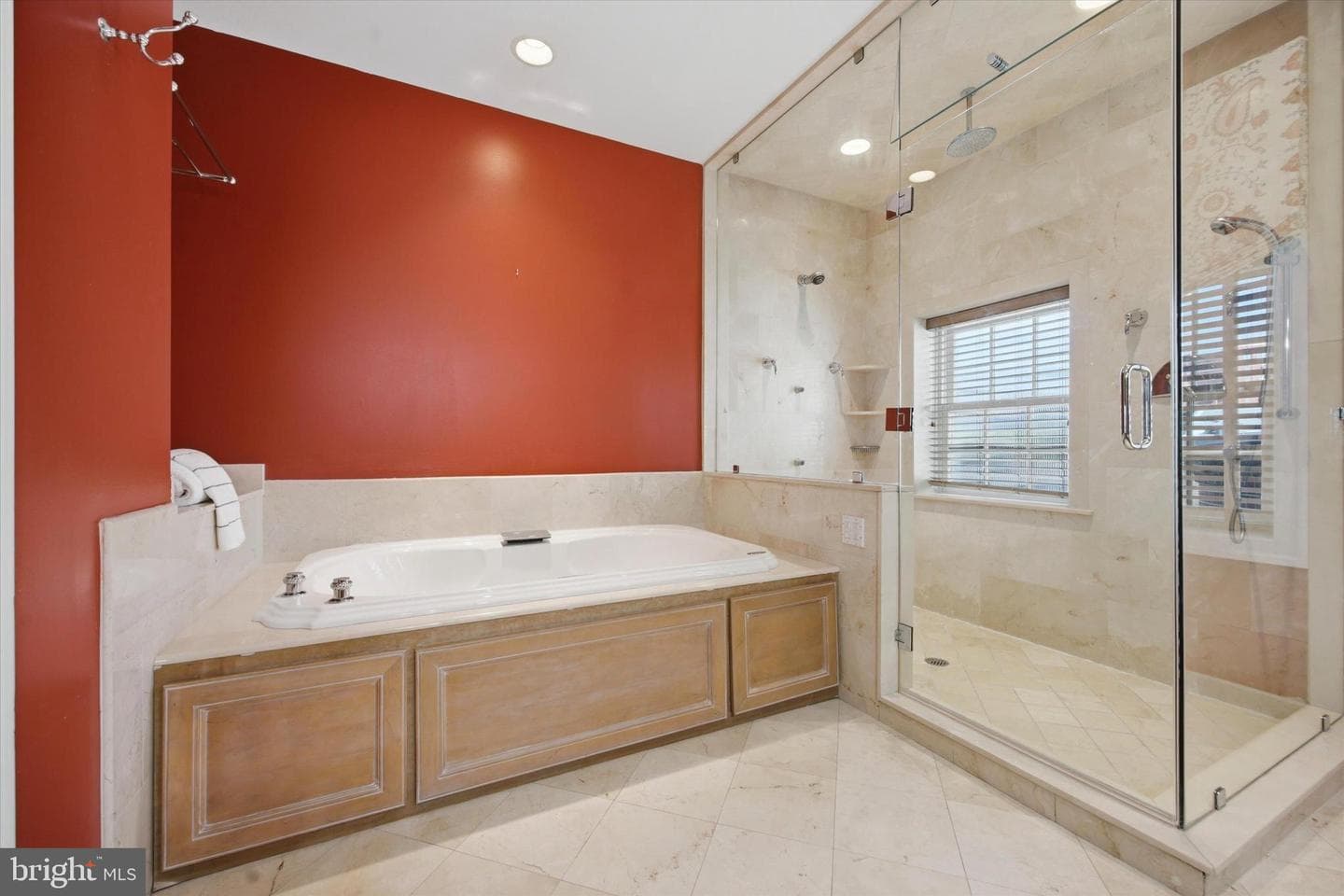 915 Clinton Street #203 photo 16