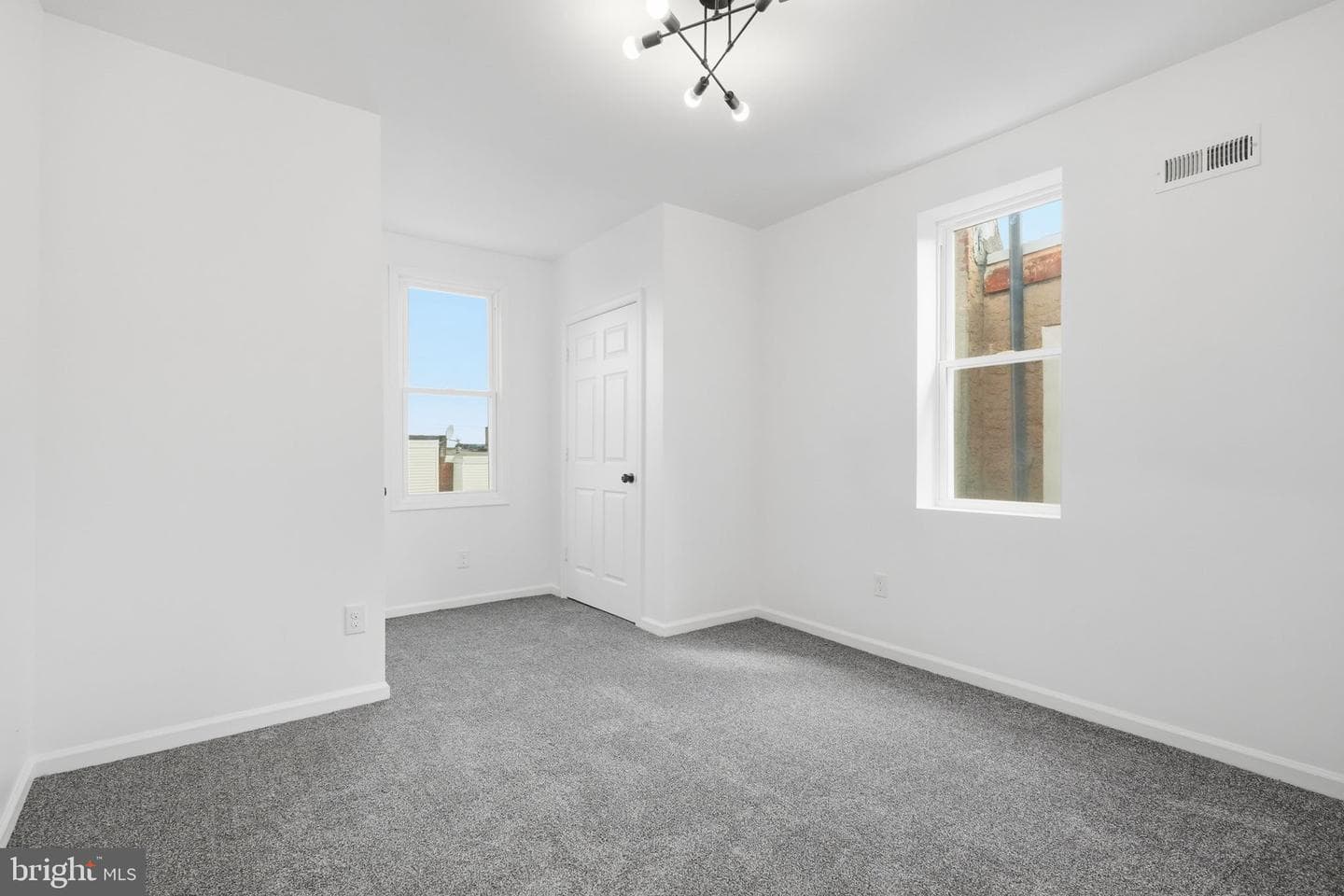 1721 N Redfield Street photo 19