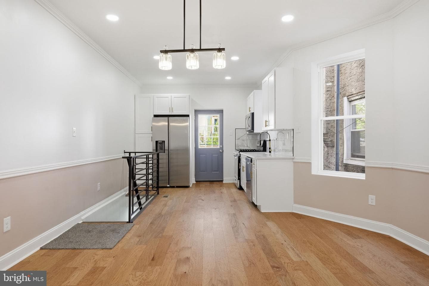 1721 N Redfield Street photo 3