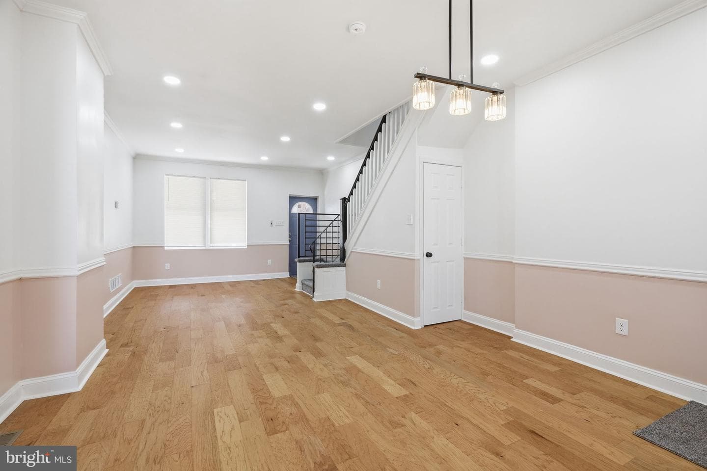 1721 N Redfield Street photo 6