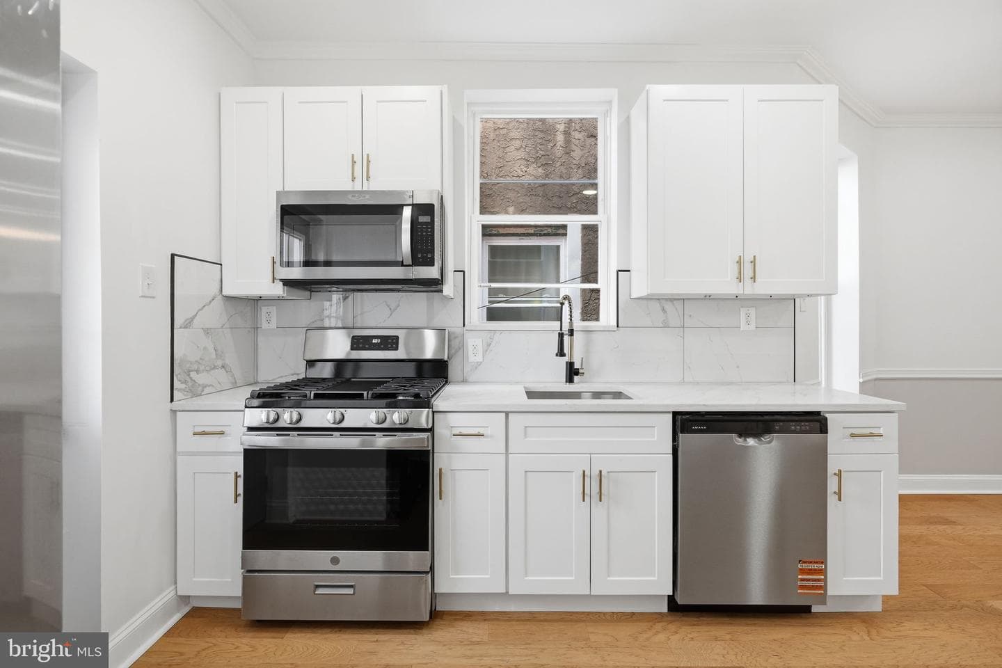 1721 N Redfield Street photo 9