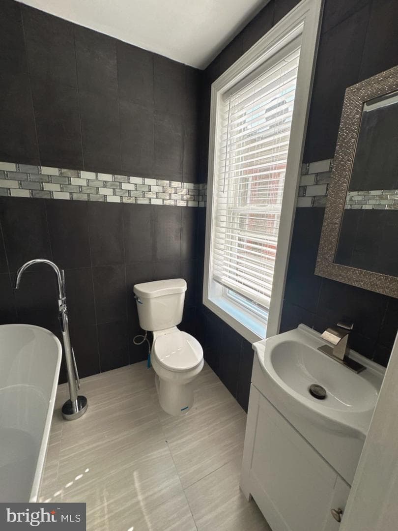 2231 Tasker Street photo 49