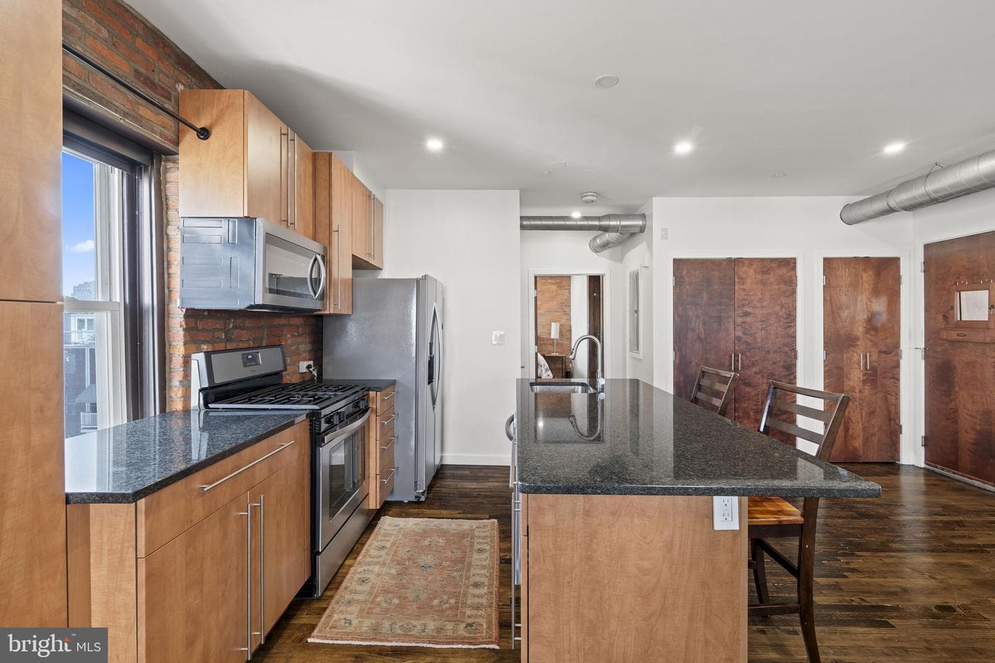 735 S 12th Street #403 photo 11