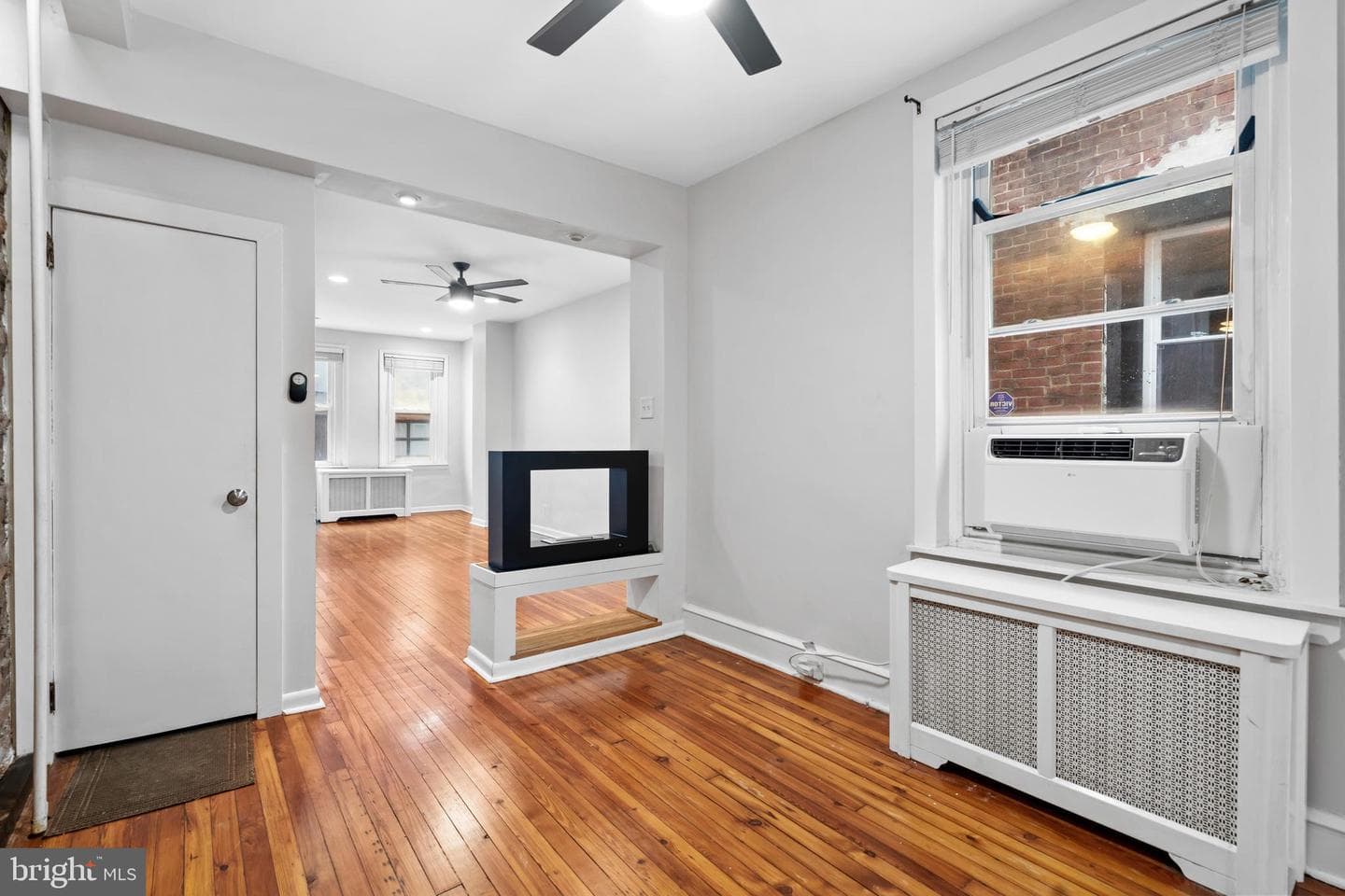 2529 E Albert Street photo 9