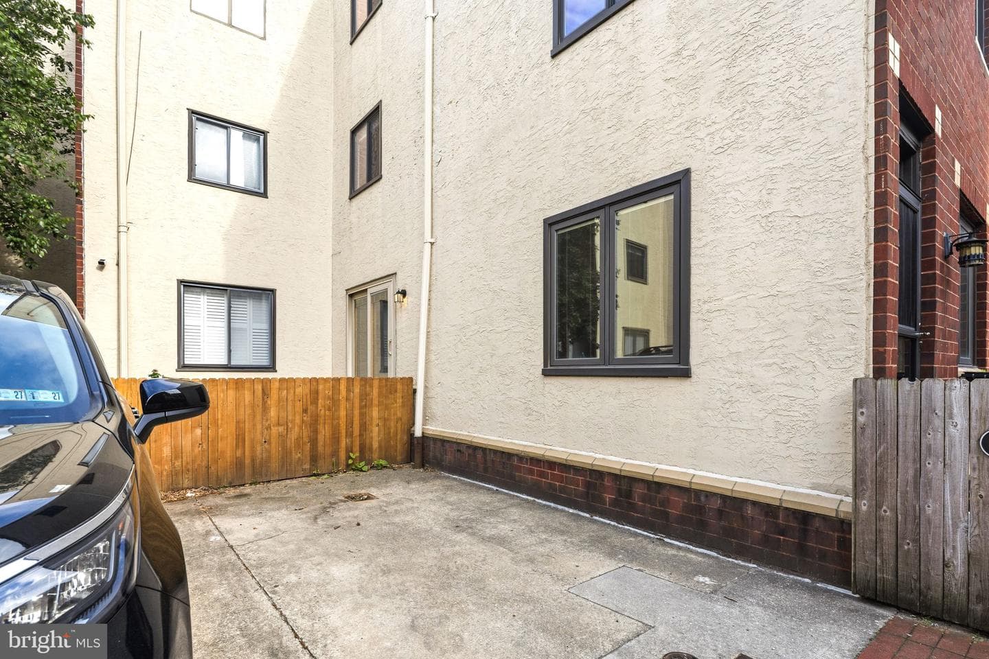 2030 South Street #h photo 27