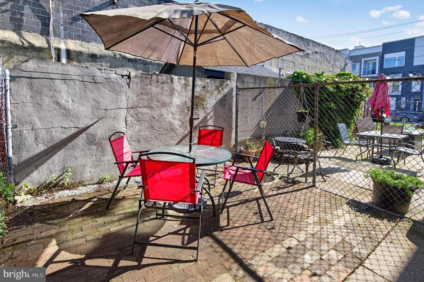 531 Turner Street photo 16