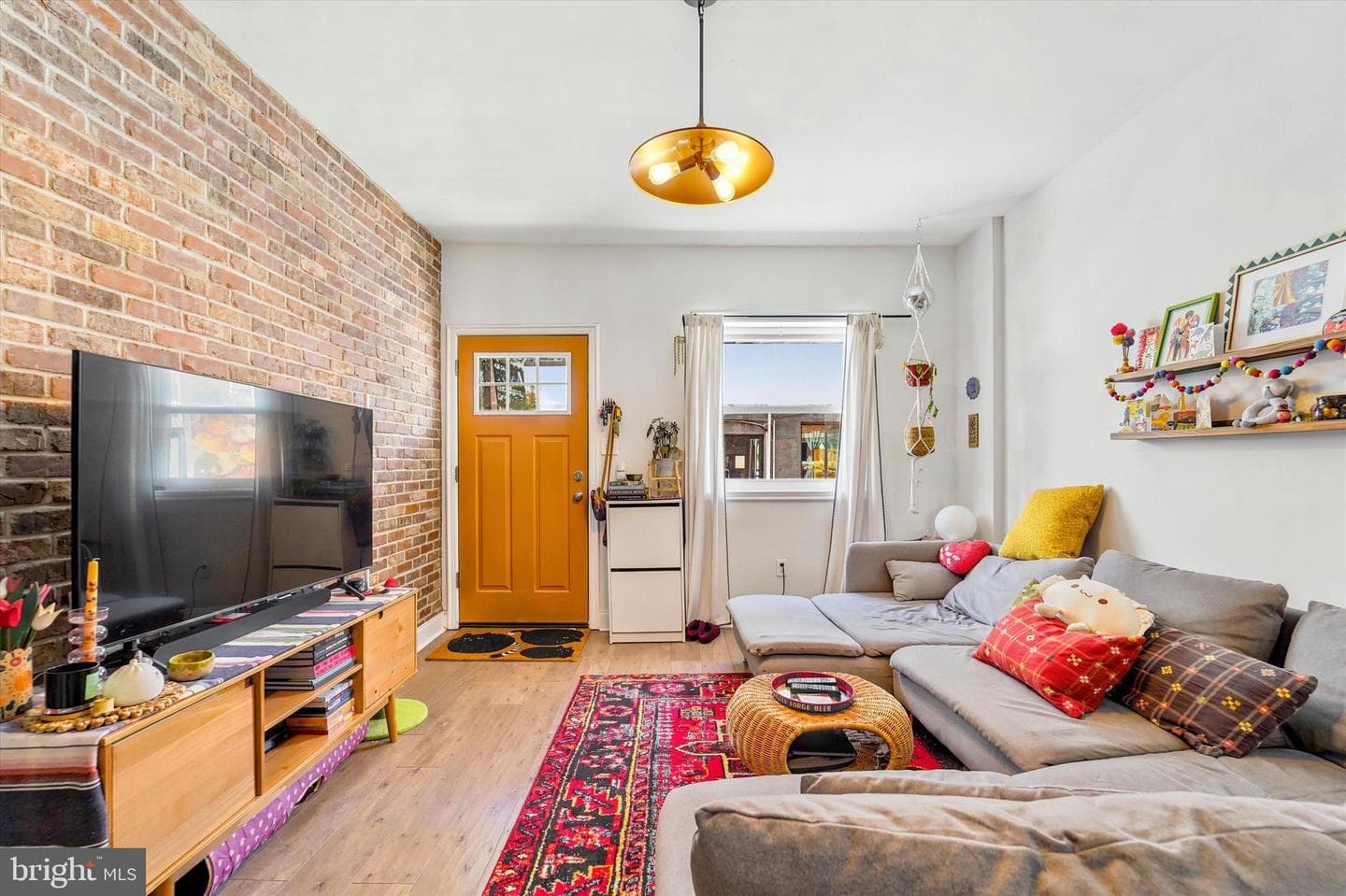 1443 E Oxford Street, Philadelphia