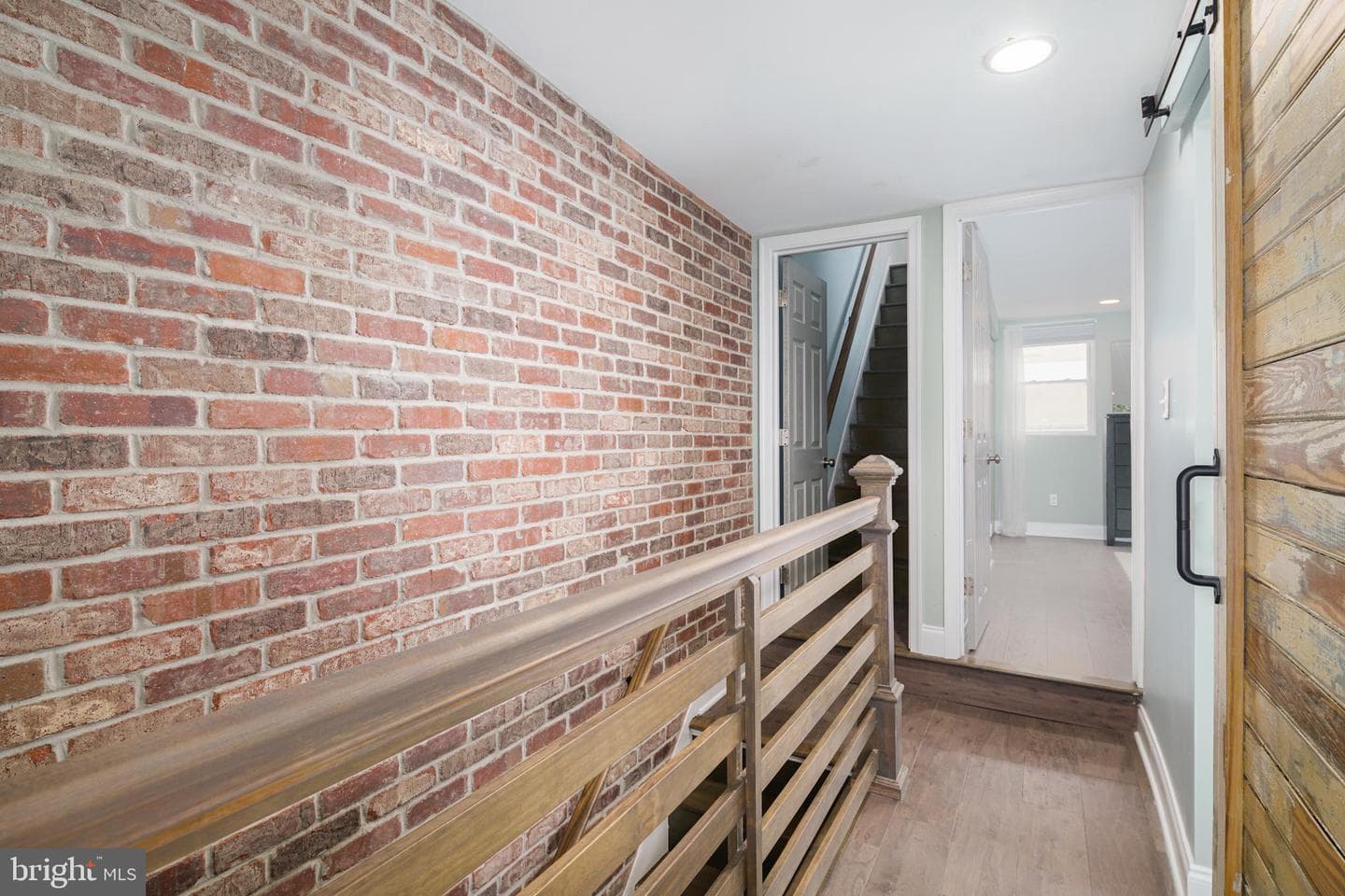 1443 E Oxford Street photo 12