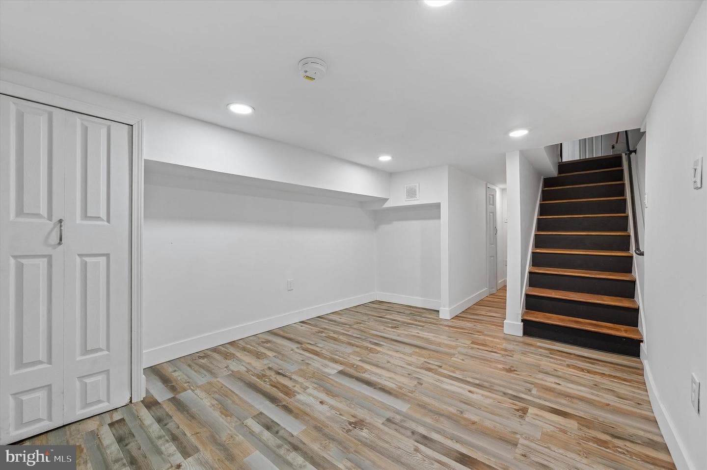 1812 E Albert Street photo 10