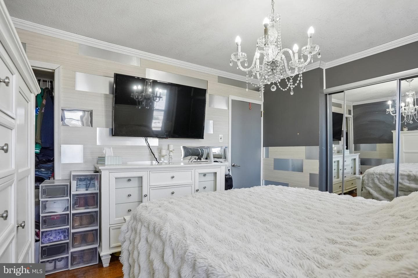 7242 Algard photo 16
