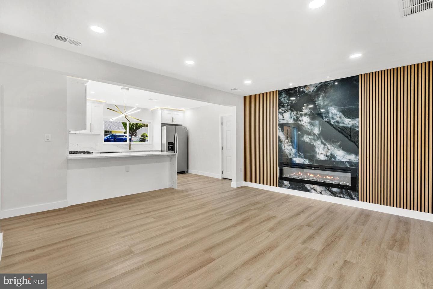 9348 Annapolis Road photo 10