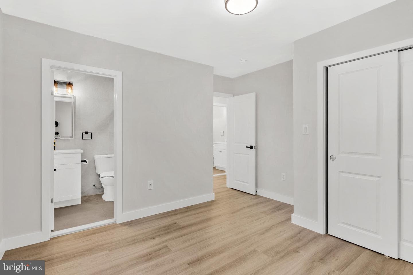 9348 Annapolis Road photo 16