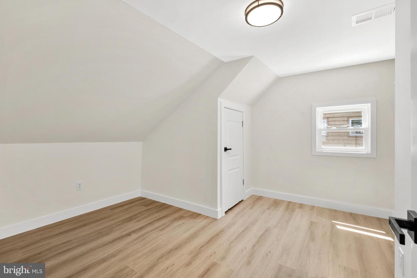 9348 Annapolis Road photo 25