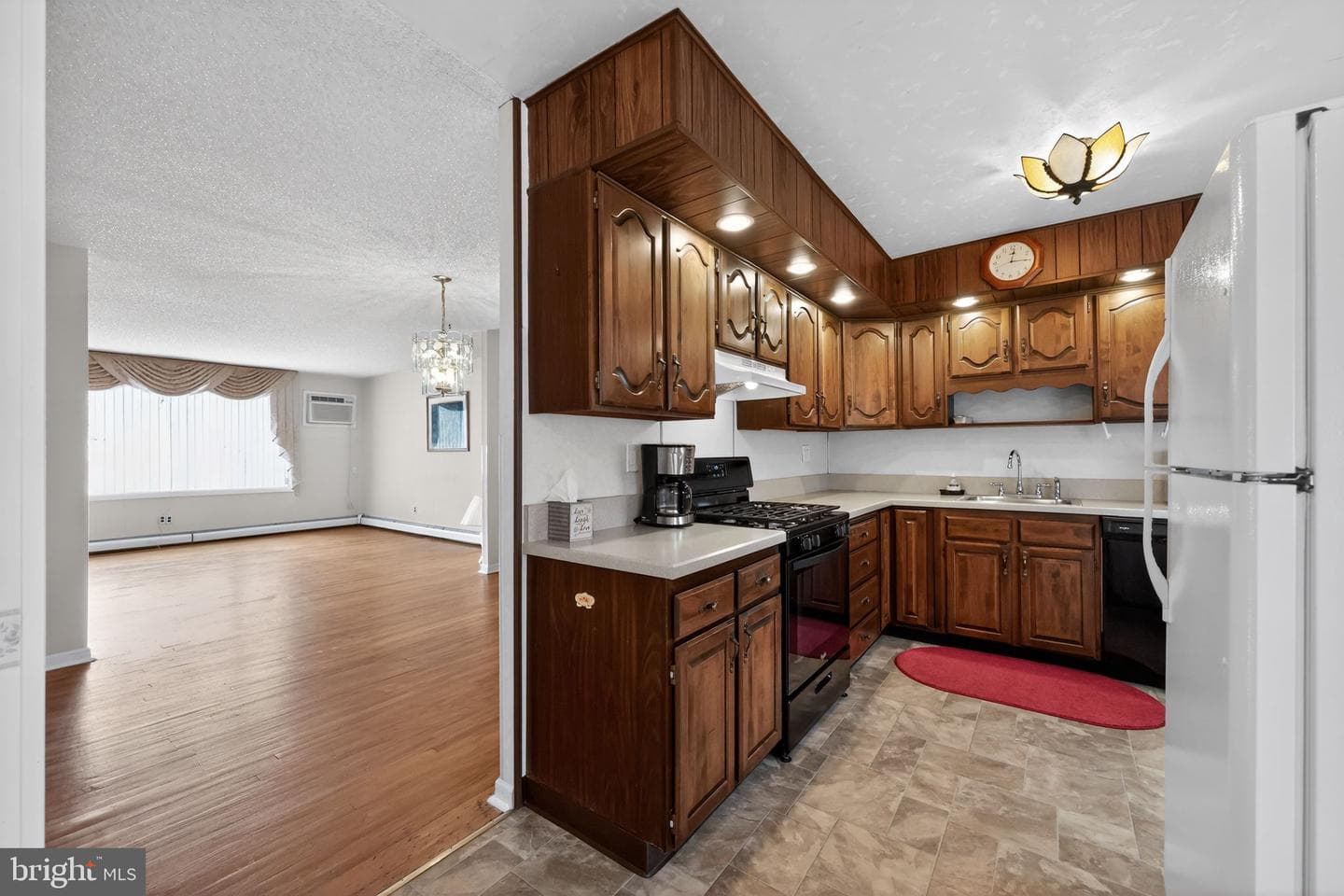 3817 Fairdale Road photo 15