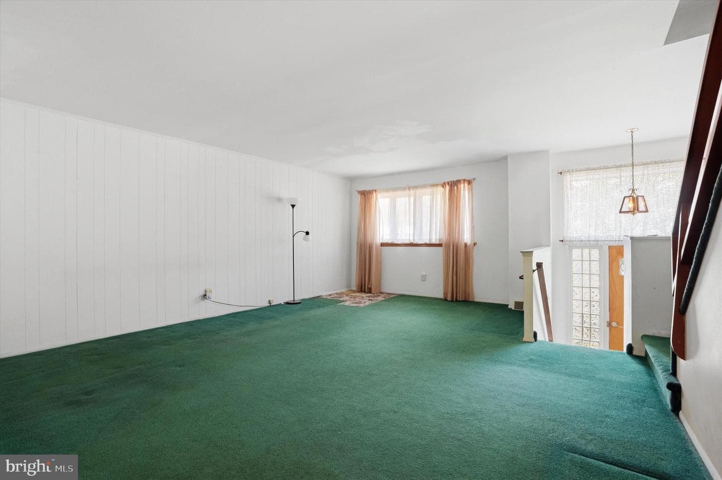 12248 Sweet Briar Road photo 3