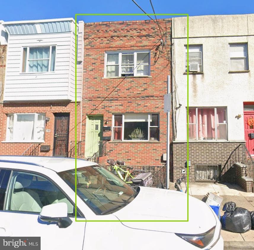 739 W Porter Street photo 1