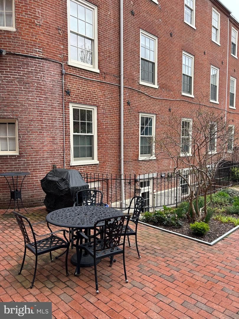 918-920 Spruce Street #11 photo 13