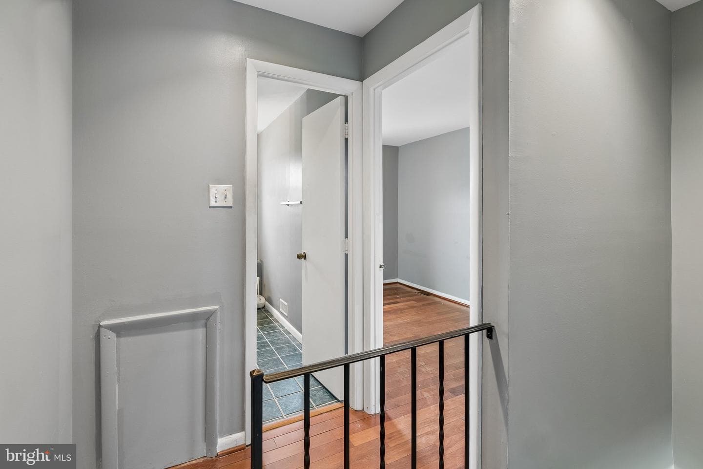 4648 Mansion Street photo 29