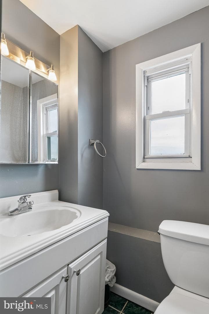 4648 Mansion Street photo 31