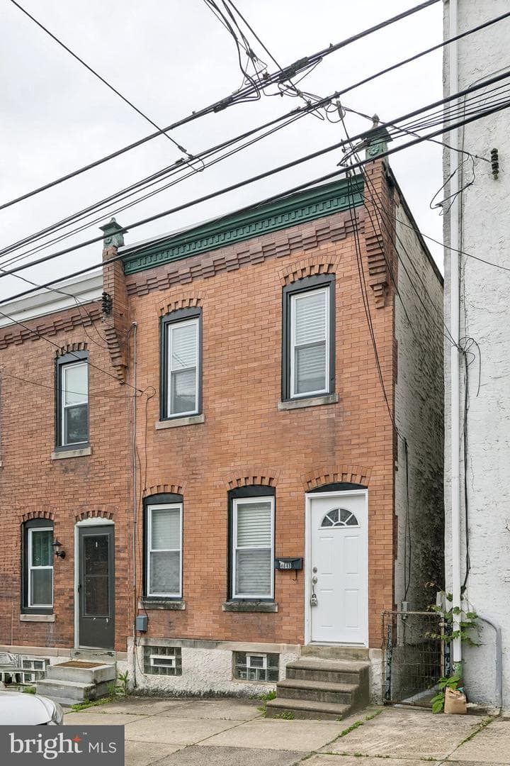 4648 Mansion Street photo 4